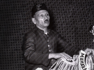 উস্তাদ আহমদ জান থিরকওয়া